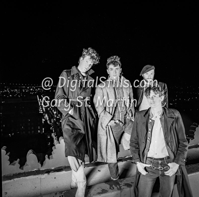 Darius and the magnets on the roof 3