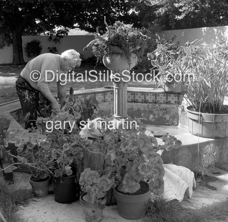 Elmo Williams Gardening Analog, Portrait, Men, Black & White