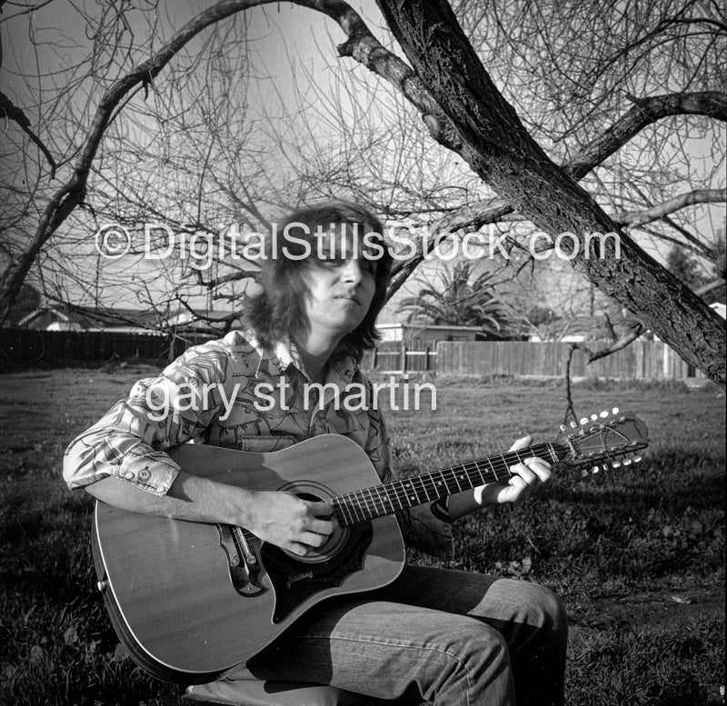 Bob playing the Guitar Analog, Portrait, Men, Black & White