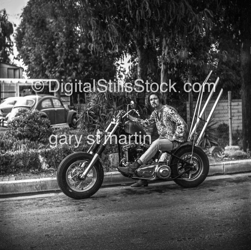 Hells Angel On Wheels analog, men, black and white,