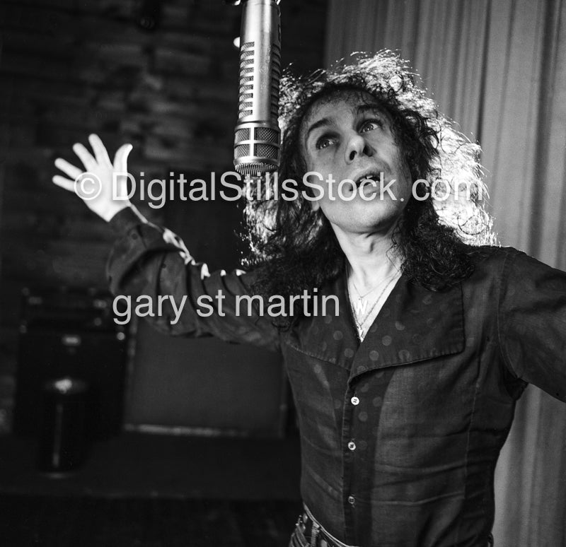 belting it out dio band