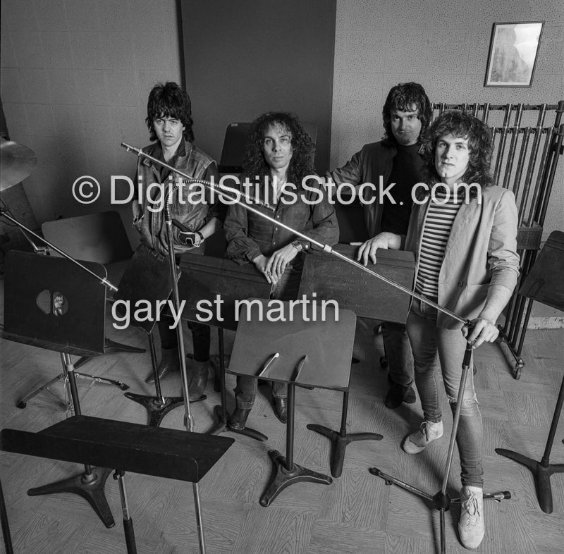dio band wide view