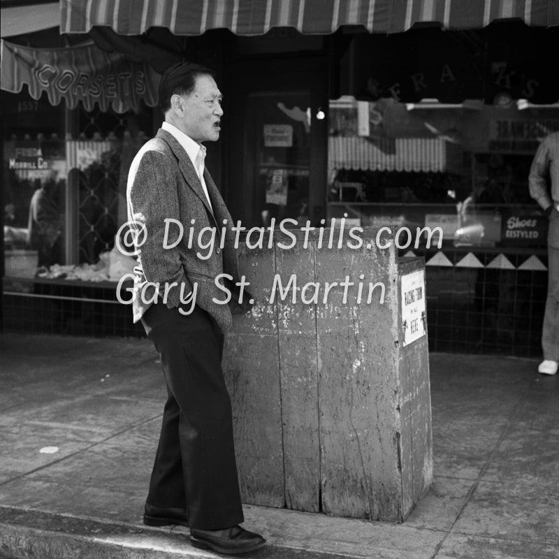 A Breathless Walk, Analog, Black & White, Polk St