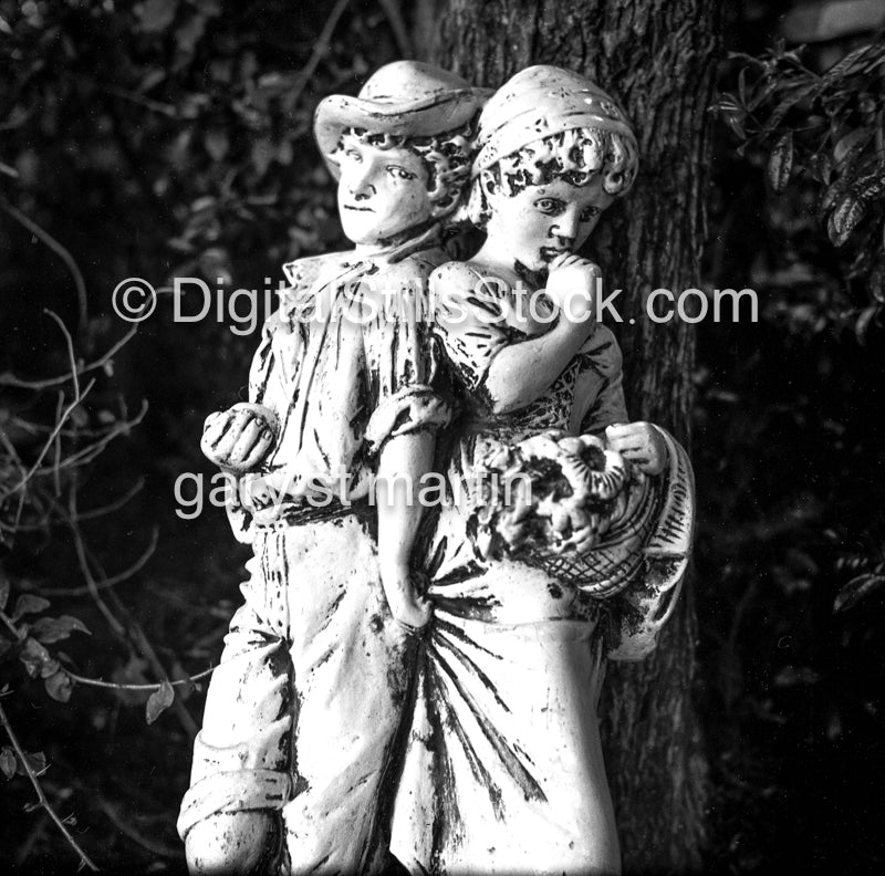A Gentle Pinch, Analog, black and white, Oddities
