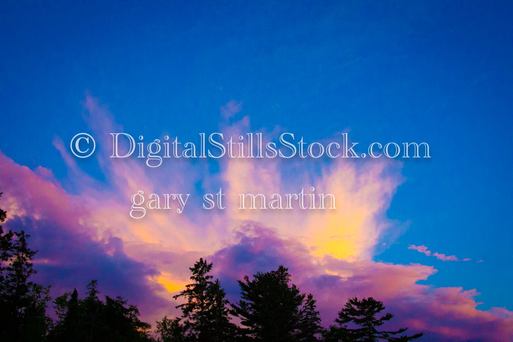 Sky on fire, digital Grand Marais