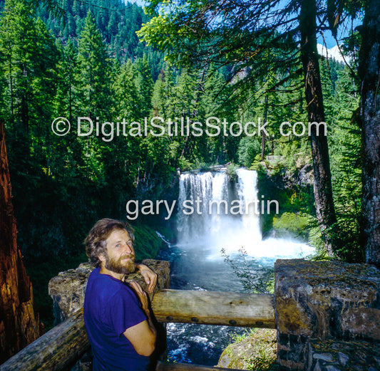 David at Sahalie Falls, Oregon, analog, color, portraits, men