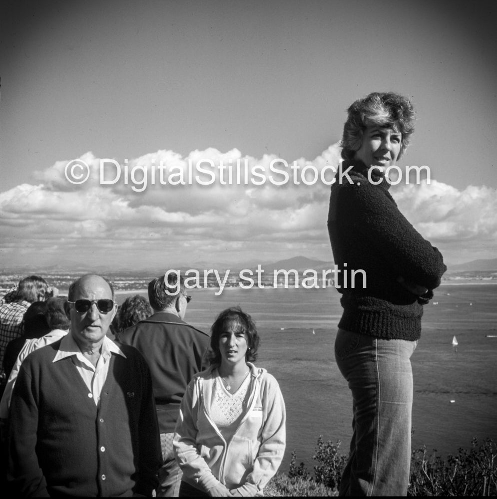 Cobina Toogs & Denise along the ocean, San Diego, CA, Analog, Color, Portraits, Groups