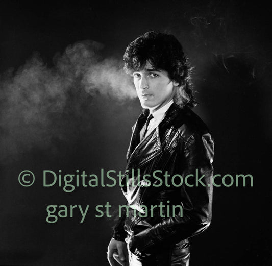 Smoke Line, black and white, analog, clubland