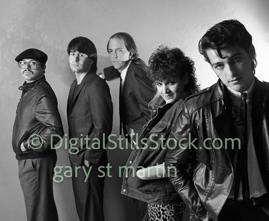Group View, black and white, analog, clubland