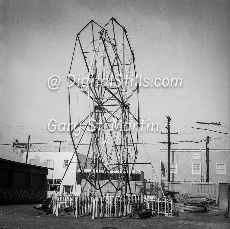 Old Ferris Wheel Newport Beach, Black & White, Oddities
