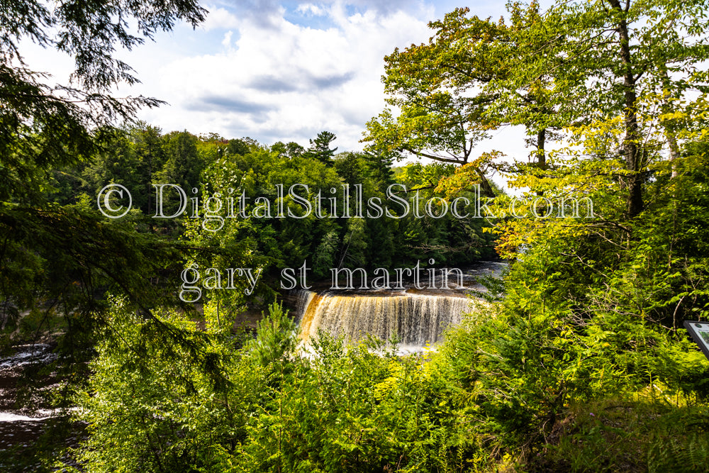 Tahquamenon Falls surrounded by the lush forest, digital Tahquamneon falls