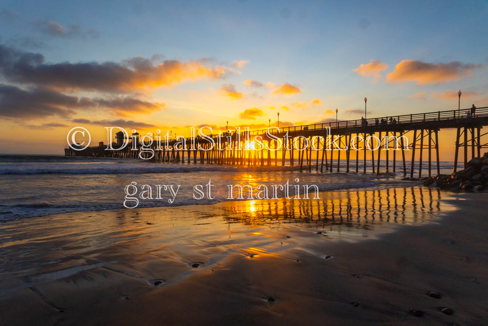 Wide View of the Oceanside Pier, digital Oceanside Pier