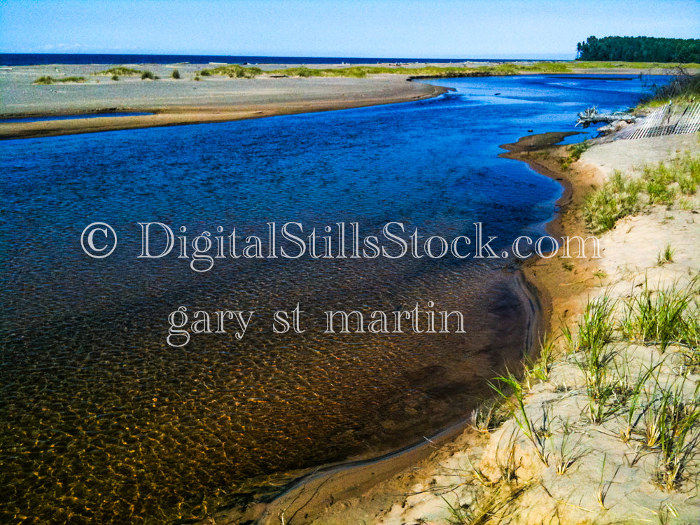 Walking along these shore, digital Grand Marais