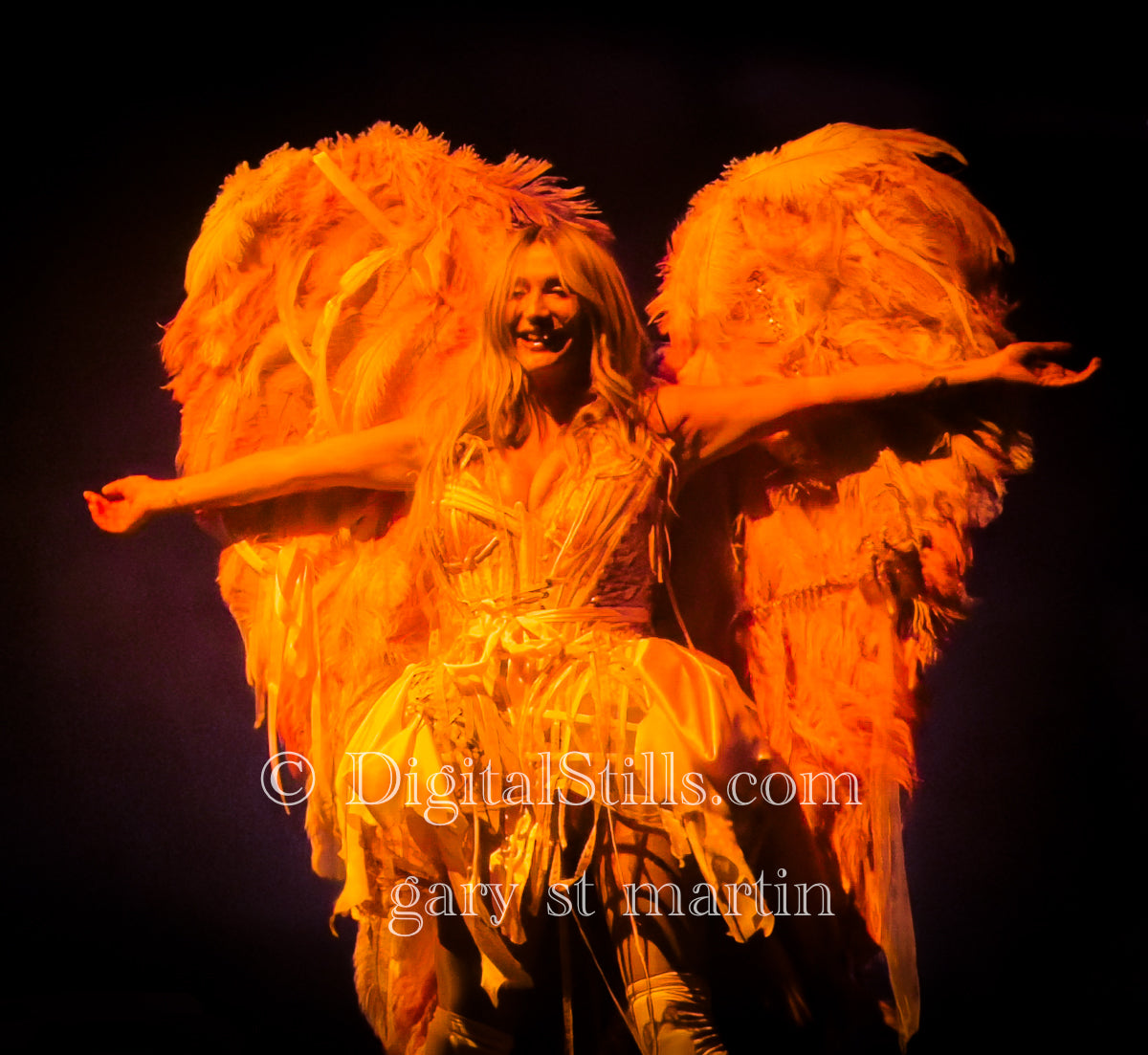 Kesha Oranged Winged 2
