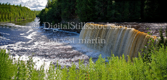 Wide View of the Tahquamenon Falls from the side, digital Wide Views