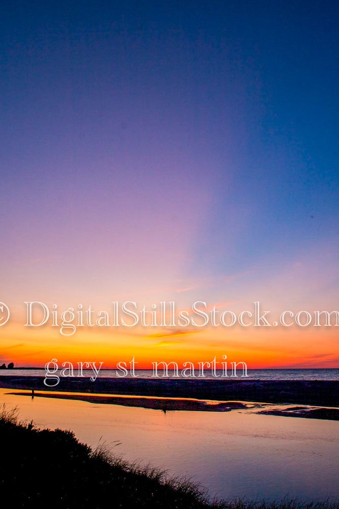 Twilight taking over the setting sun, digital Grand Marais