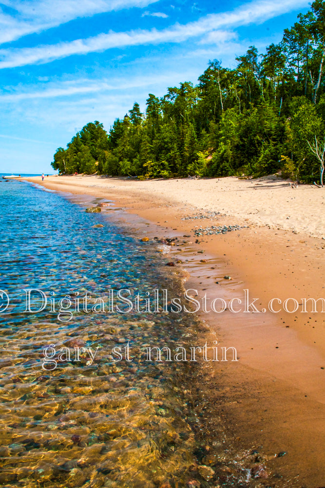 Portrait view of the shore, digital Grand marais