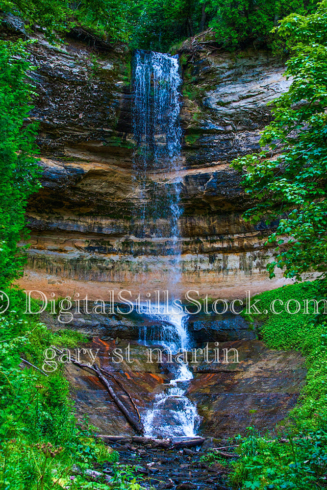 Munising Falls Framed by Green, digital Munising