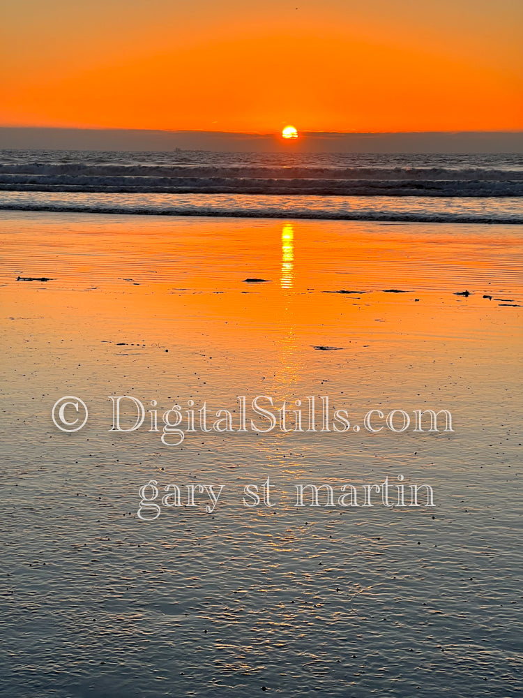 sun reflecting a line in the sand, digital sunset