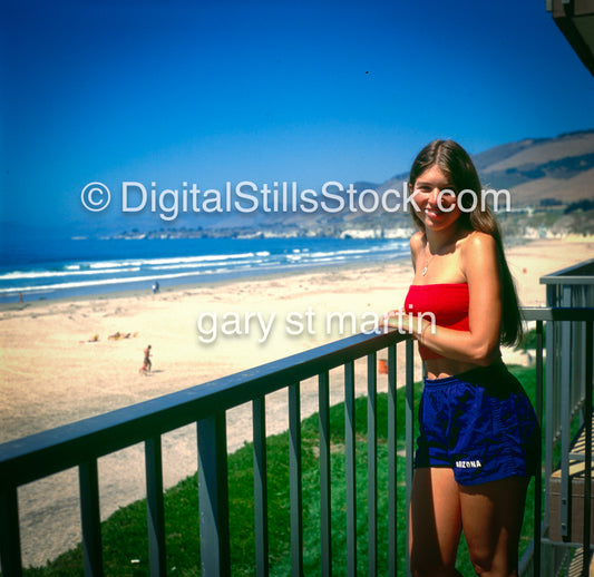 Carolyn Cavalier, View of the Ocean, Pismo Beach, CA, Analog, Color, People, Women