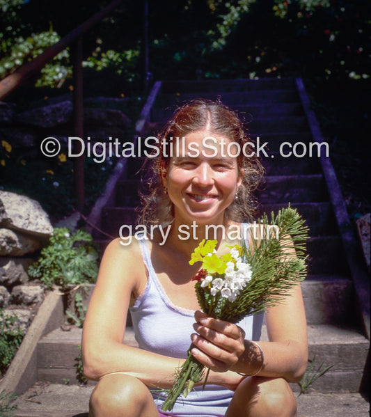Carolyn Cavalier, Flowers in her Hand, San Francisco, CA, Analog, Color, People, Women