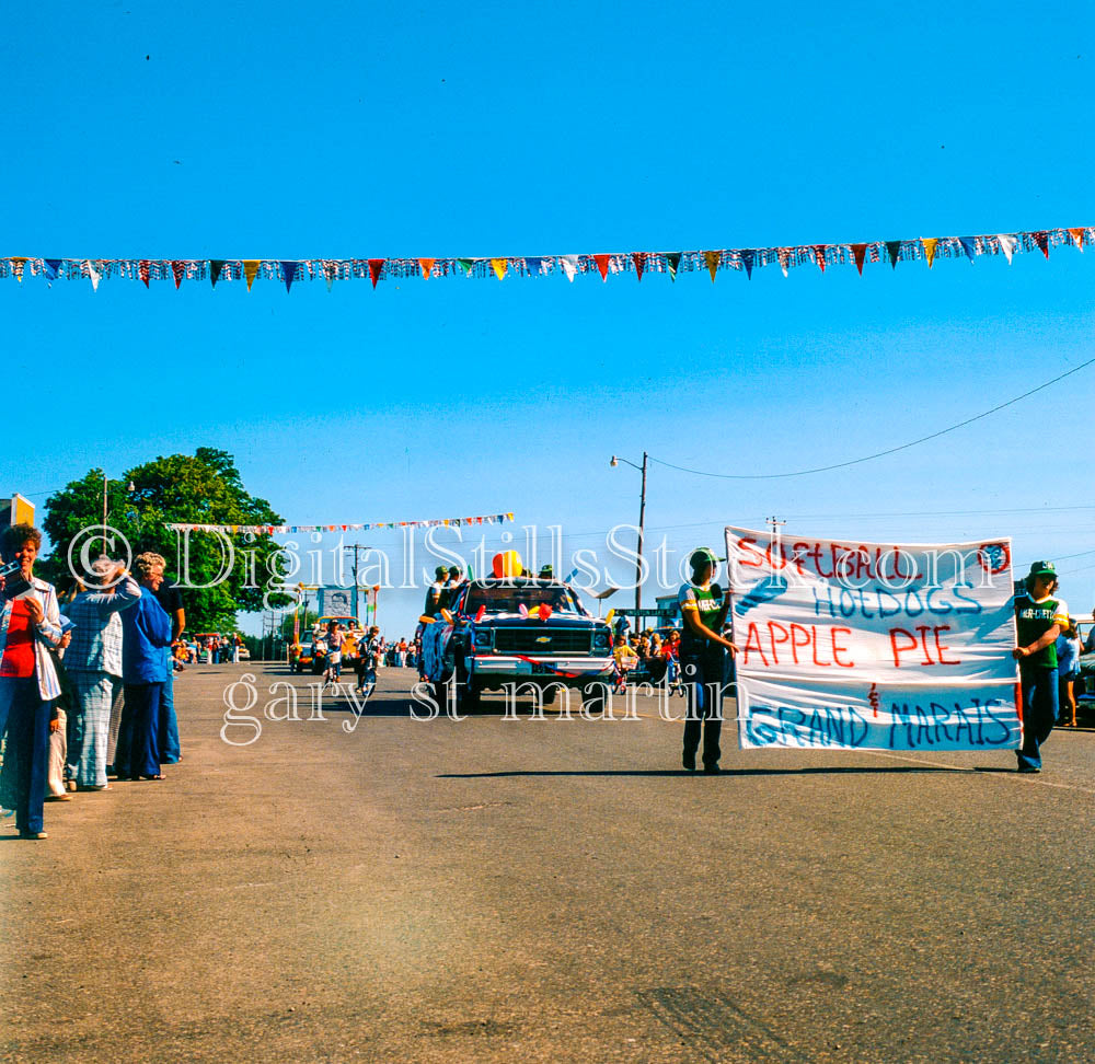 Grand Marais Fourth of July Parade, Analog, Color, Michigan