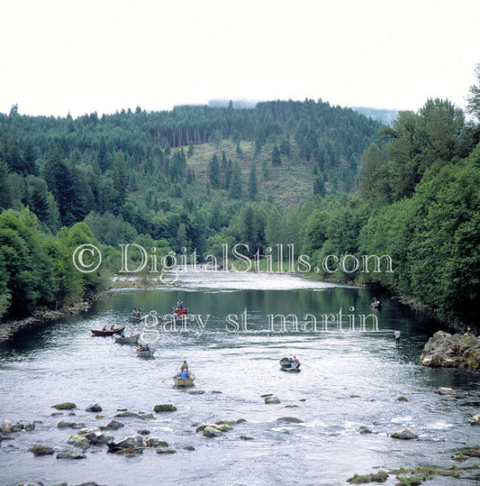 Row your boat on the Willamette River, analog Oregon