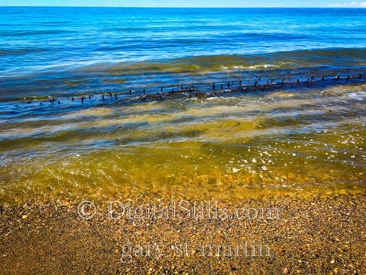 Along the Hurricane Shipwreck